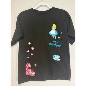 Disney Alice Wonderland Embroidered Black Tee M Y2K Style Coquette Whimsygoth